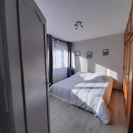 Confortable En Plein Centre De Saint-jean-de-luz, A Deux Pas De La Et Des Commerces - Fr-1-239-586 Apartment