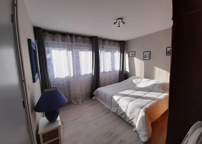 Apartamento Confortable En Plein Centre De Saint-jean-de-luz, A Deux Pas De La Et Des Commerces - Fr-1-239-586 San Juan de Luz